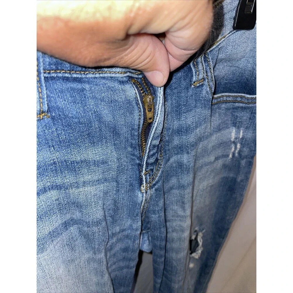 Judy Blue Women’s Skinny Jeans Size 30x32 Blue Straight Cut Distressed Hobo Boho